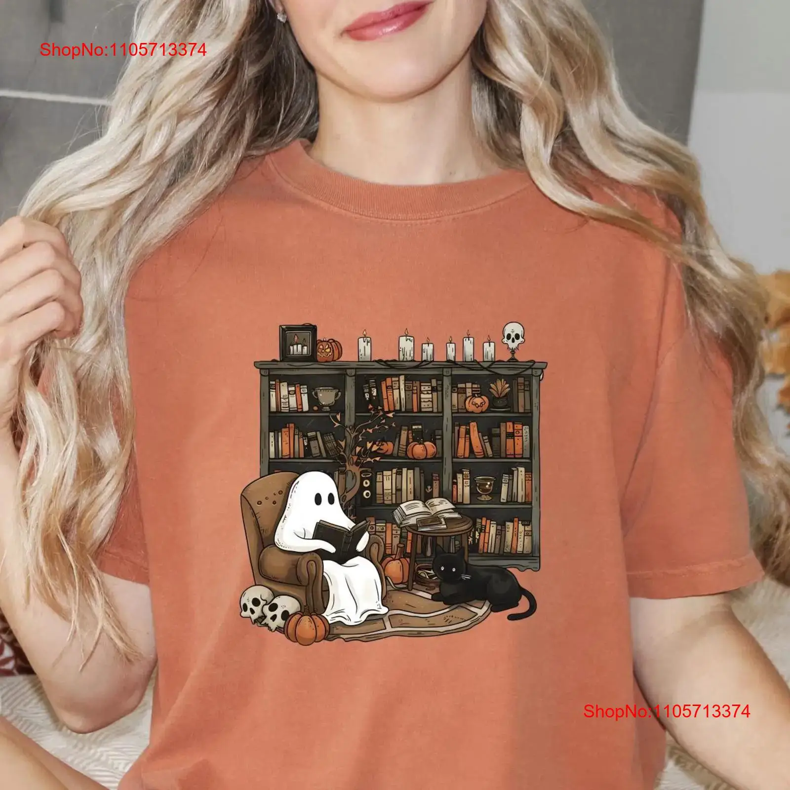 Vintage Fashion Library - T-shirt Bookish Ghost Spooky Library per