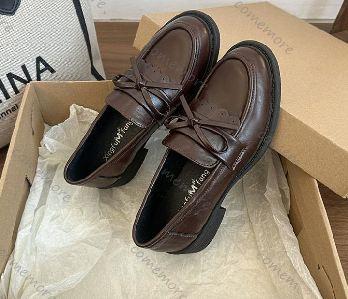 Scarpe Mary Jane Vintage Elega - Vintage Fashion Women Dresses recensione e prezzo
