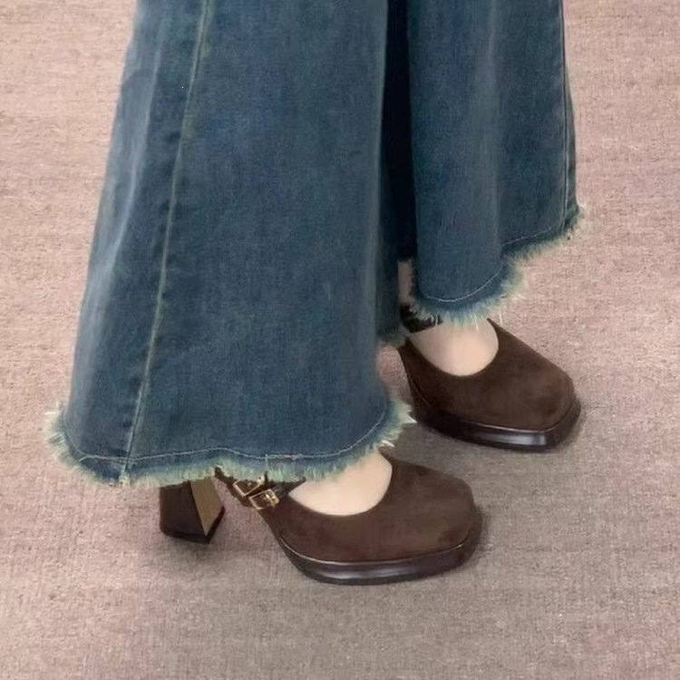 Scarpe Mary Jane Vintage da Do - Vintage Fashion Women Dresses recensione e prezzo