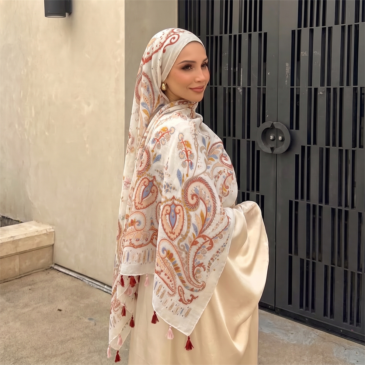 Sciarpa Hijab Vintage con Stam - Vintage Fashion Prints recensione e prezzo